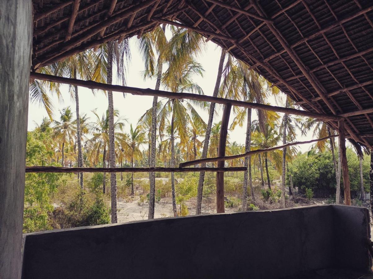Mamarasta Bed & Breakfast Bwejuu Exterior foto