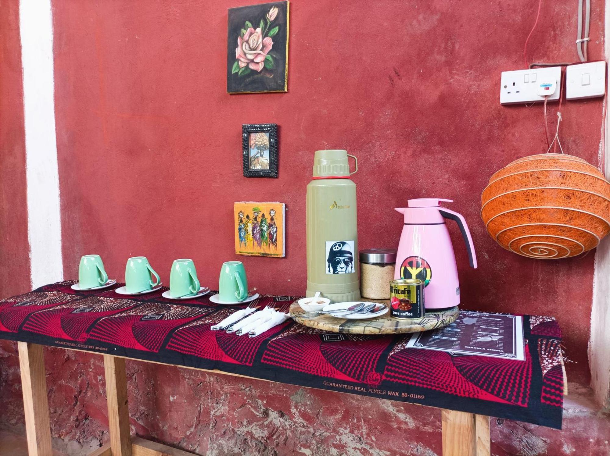 Mamarasta Bed & Breakfast Bwejuu Exterior foto